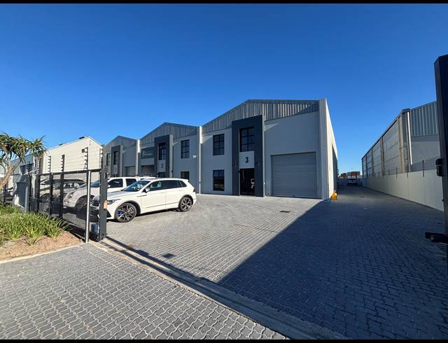 500M² WAREHOUSE TO LET IN FIRGROVE